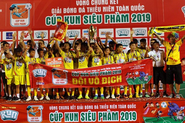 U13 SLNA vô địch Giải Thiếu niên toàn quốc – Cúp Kun siêu phàm 2019 - Anh 1
