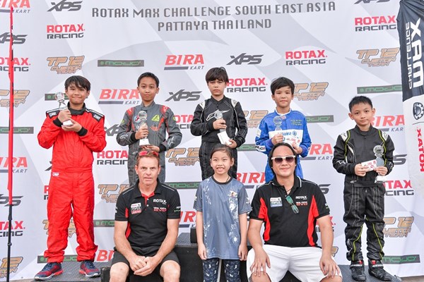 Tay đua Go-Kart trẻ tuổi nhất Việt Nam Doug Phạm: Mơ ước trở thành tay đua F1 người Việt đầu tiên - Anh 2