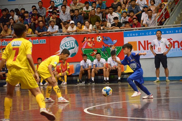 VCK Giải bóng đá nhi đồng toàn quốc – Cúp Kun Siêu Phàm năm 2019: U11 SLNA thắng U11 Đắk Lắk 3-0 - Anh 1