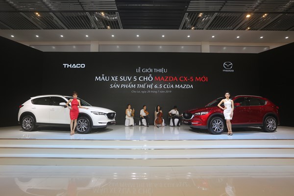Mẫu xe SUV 5 chỗ Mazda CX-5 mới - Sản phẩm thế hệ 6.5 của Mazda chính thức ra mắt tại Việt Nam - Anh 2