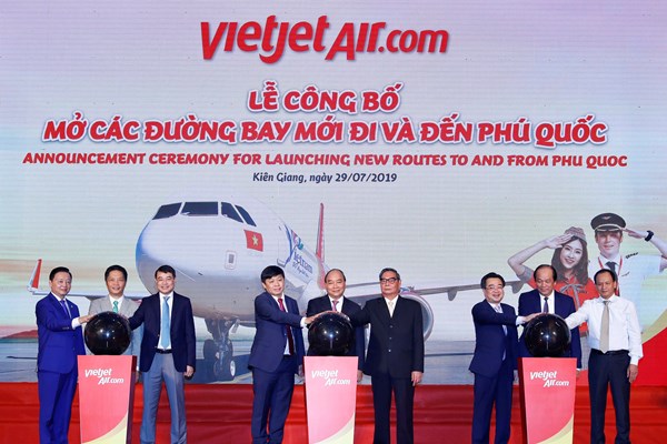 Góp phần kêu gọi đầu tư vào Kiên Giang, Vietjet công bố kế hoạch khai thác loạt đường bay mới tới Phú Quốc - Anh 2