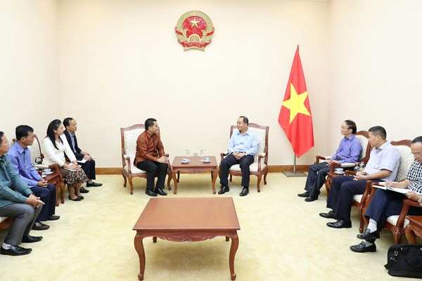 Tăng cường hợp tác, hữu nghị giữa Bộ VHTTDL Việt Nam - Bộ Thông tin, Văn hoá và Du lịch Lào - Anh 1
