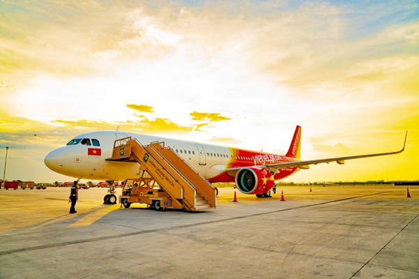Vietjet: Doanh thu vận tải hàng không tăng tới 22%, tỷ trọng doanh thu quốc tế đạt 54% trong nửa đầu năm 2019 - Anh 3