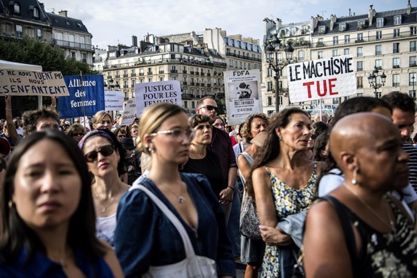 Pháp: Mạnh tay với nạn bạo lực gia đình - Anh 1