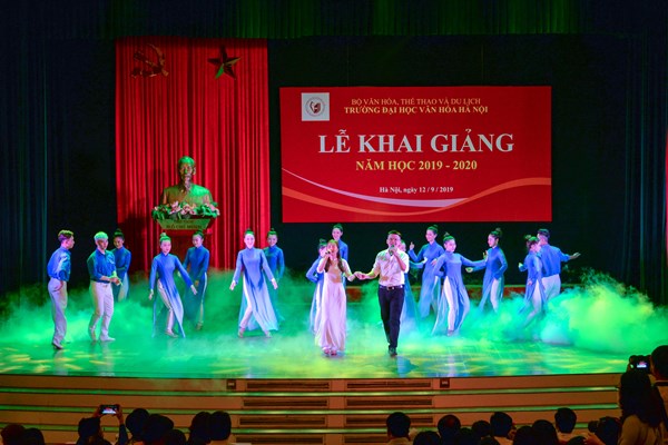 Khai giảng năm học mới, Đại học Văn hóa Hà Nội tiếp tục khẳng định thương hiệu - Anh 5