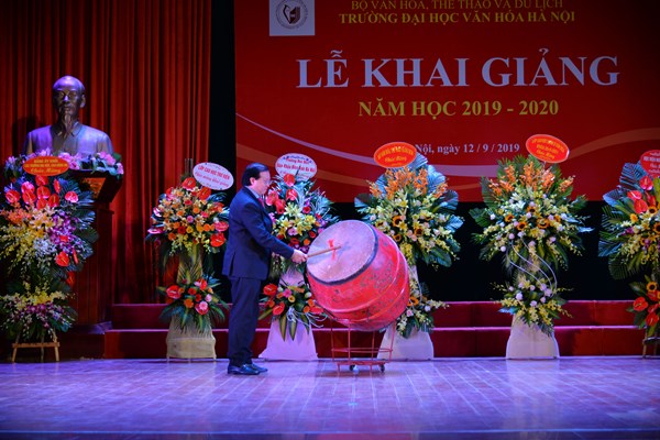 Khai giảng năm học mới, Đại học Văn hóa Hà Nội tiếp tục khẳng định thương hiệu - Anh 2