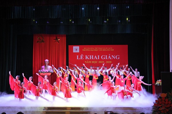 Khai giảng năm học mới, Đại học Văn hóa Hà Nội tiếp tục khẳng định thương hiệu - Anh 6