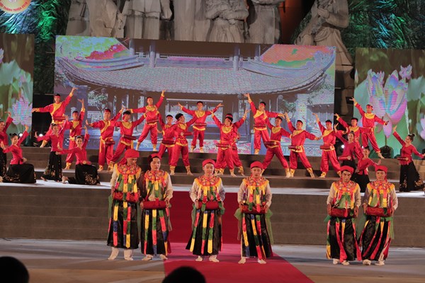 Liên hoan trình diễn Di sản văn hóa phi vật thể quốc gia và Lễ hội Thành Tuyên năm 2019 - Anh 8