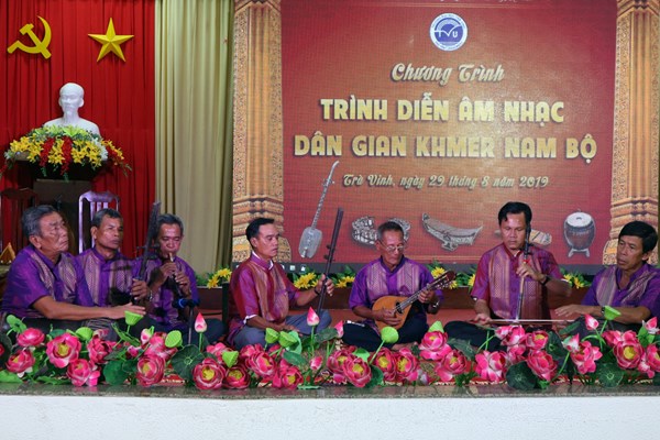 Nhiều dòng âm nhạc dân gian Khmer đang bị mai một trầm trọng - Anh 1