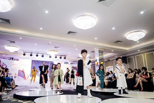 67 mẫu nhí góp mặt tại show diễn đầu tiên của Vietnam Kids Fashion Tour - Anh 4