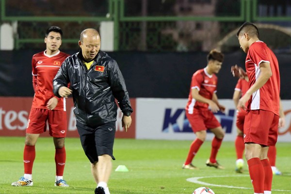 ĐT Việt Nam trước trận gặp Malaysia: Chờ những toan tính bất ngờ của ông Park - Anh 1