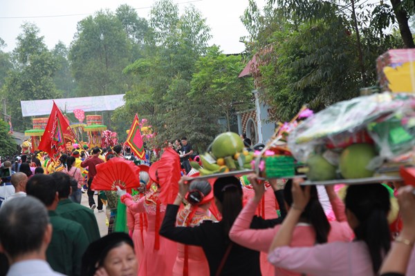 Lễ hội truyền thống Đền Công đồng Bắc Lệ: Tôn vinh tín ngưỡng thờ Mẫu của người Việt - Anh 3