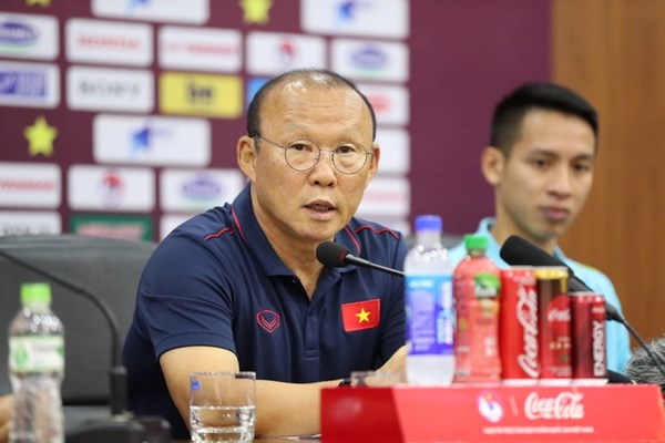 HLV trưởng đội tuyển Malaysia:  “Malaysia có đủ tự tin để đối đầu với một đối thủ mạnh như tuyển Việt Nam” - Anh 3