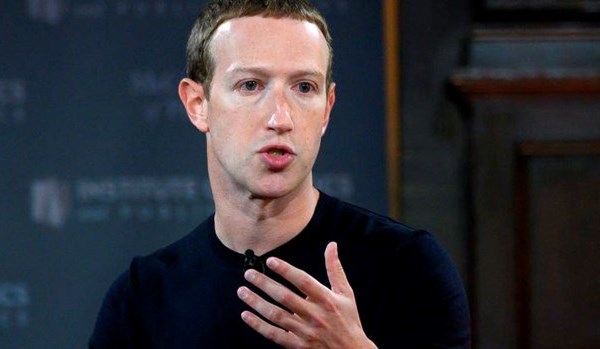 CEO Mark Zuckerberg tiết lộ về ưu tiêu hàng đầu hiện nay của Facebook - Anh 1