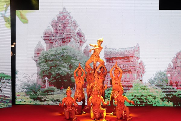 Những ngày văn hóa, du lịch Ninh Thuận tại Hà Nội - Anh 1