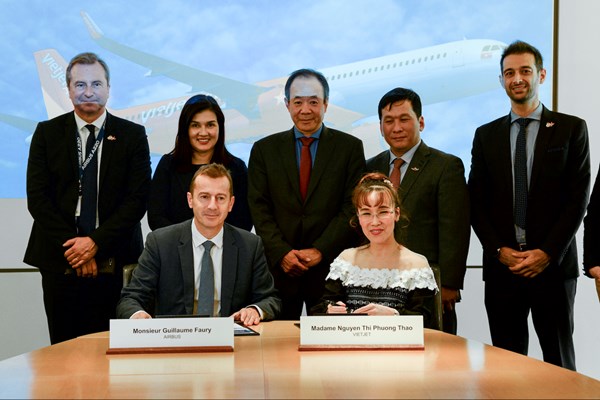 Vietjet và Airbus ký kết hợp đồng 20 tàu bay A321XLR - Anh 3