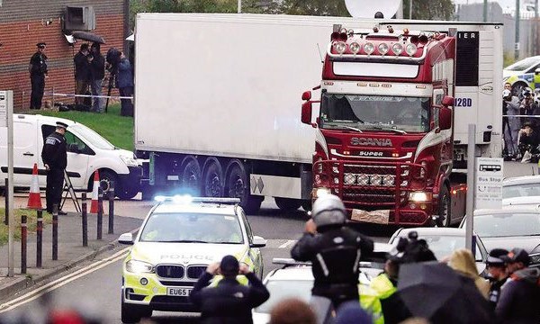 Bộ Công an công bố danh tính 39 nạn nhân thiệt mạng trong container tại Anh - Anh 1