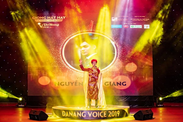 Giọng hát hay Đà Nẵng mở rộng – 2019: 15 thí sinh tự tin bước vào vòng chung kết - Anh 1