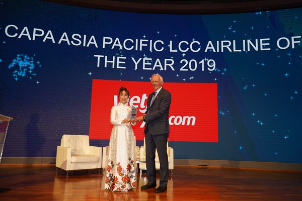 CAPA vinh danh Vietjet với giải thưởng “hãng hàng không chi phí thấp tại Châu Á Thái Bình Dương 2019” - Anh 1