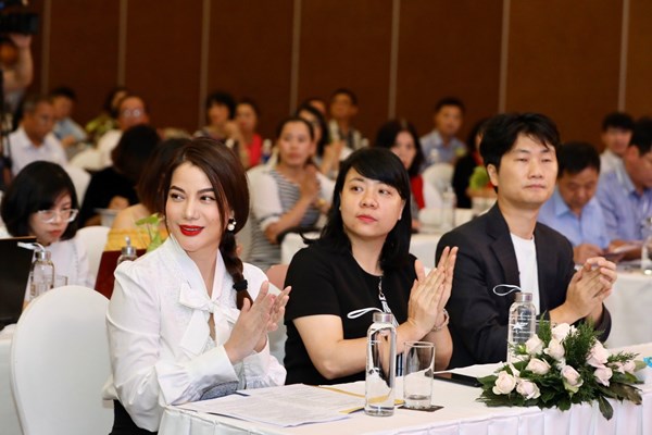 Sẵn sàng cho Liên hoan phim Việt Nam lần thứ XXI - Anh 3