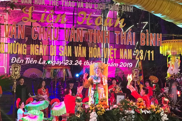 Liên hoan hát văn, chầu văn chào mừng Ngày Di sản Văn hóa Việt Nam - Anh 4