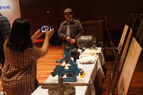 Bảo tàng Hà Nội tiếp nhận hơn 800 hiện vật quý - Anh 1