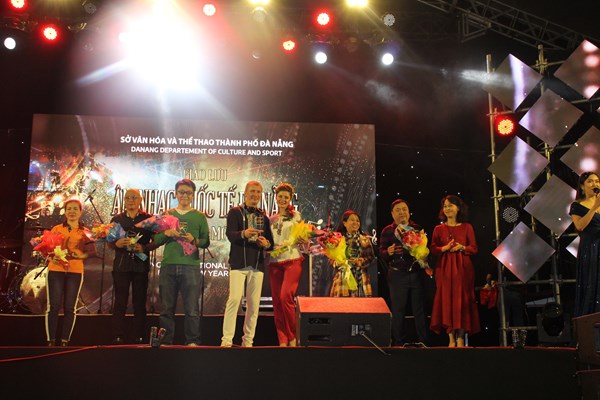 Giao lưu âm nhạc quốc tế Đà Nẵng - Chào năm mới 2020 - Anh 2