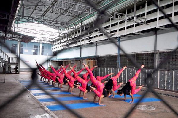 Thái Lan​​​​​​​ cho phạm nhân học Yoga - Anh 1