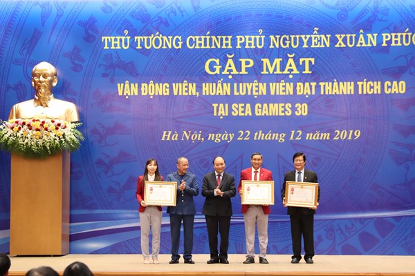 Thủ tướng: Thành công của Đoàn Thể thao Việt Nam tạo không khí vui tươi, phấn khởi cho nhân dân cả nước - Anh 10