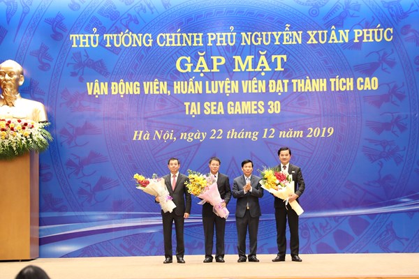 Thủ tướng: Thành công của Đoàn Thể thao Việt Nam tạo không khí vui tươi, phấn khởi cho nhân dân cả nước - Anh 14