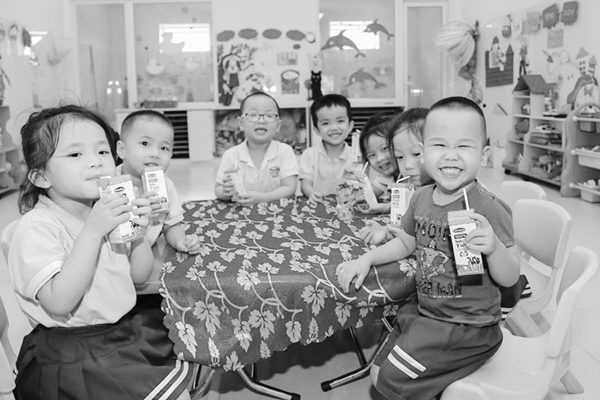 Đảm bảo ATTP sản phẩm tham gia sữa học đường - Anh 1