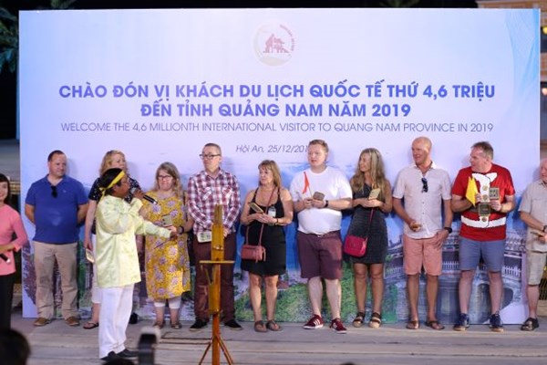 Quảng Nam: Chào đón vị khách quốc tế thứ 4,6 triệu năm 2019 - Anh 2