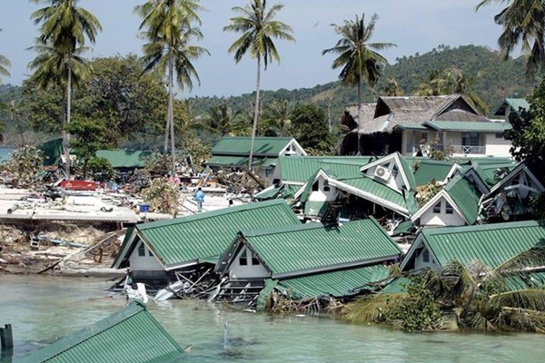 Thái Lan tổ chức tưởng niệm các nạn nhân sóng thần năm 2004 - Anh 1