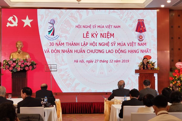 Hội Nghệ sĩ múa Việt Nam đón nhận Huân chương Lao động hạng Nhất - Anh 2