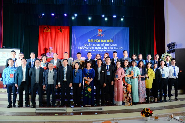 Trường Đại học Văn hóa Hà Nội: Phát huy sức trẻ - Anh 7