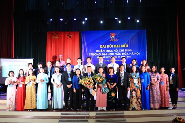 Trường Đại học Văn hóa Hà Nội: Phát huy sức trẻ - Anh 6