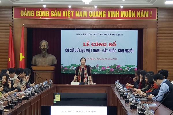 Xây dựng cơ sở dữ liệu Việt Nam đất nước, con người: Tuân thủ tuyệt đối các quy định về bản quyền - Anh 2