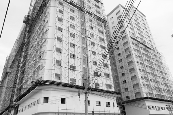 Khánh Hòa “tuýt còi” hàng loạt dự án mở bán căn hộ du lịch - Anh 1