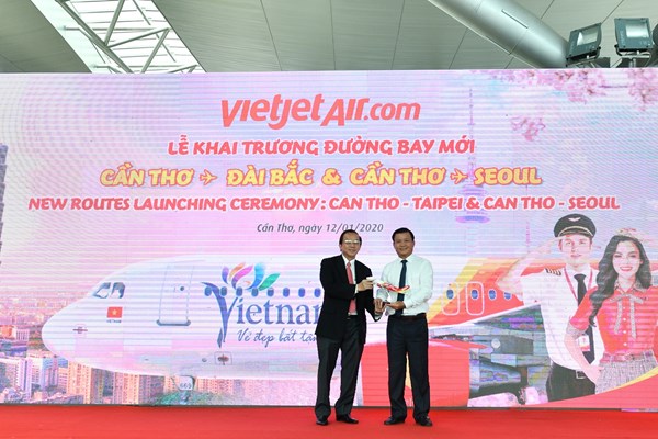 Tiếp tục mở rộng mạng bay quốc tế, Vietjet khai trương hai đường bay kết nối Cần Thơ với Seoul, Đài Bắc - Anh 3