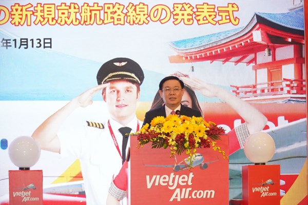 Góp phần đẩy mạnh quan hệ Việt – Nhật, Vietjet mở thêm 5 đường bay mới tới “xứ sở mặt trời mọc” - Anh 1