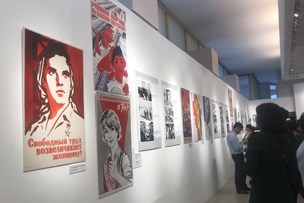 Triển lãm “Phụ nữ Xô viết: Người công dân, người lao động, người mẹ