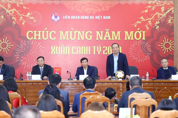Bộ trưởng Nguyễn Ngọc Thiện: VFF có đóng góp lớn lao vào thành công của bóng đá Việt Nam - Anh 2