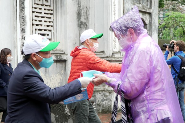 Du lịch trước nạn dịch corona: Người Việt ưu tiên du lịch Việt - Anh 2