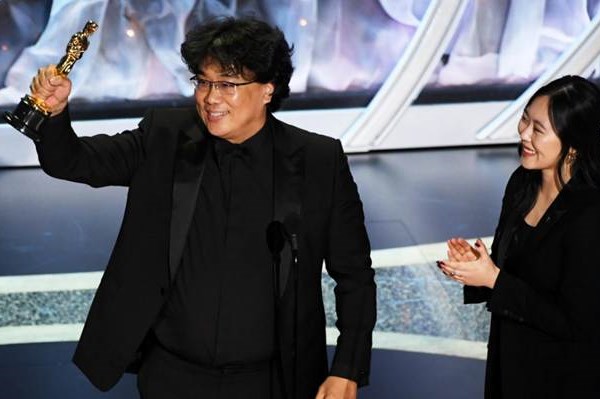 Hậu Oscar danh giá, Joker và Parasite dắt tay nhau tái xuất phòng chiếu Việt - Anh 2