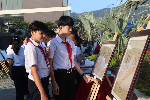 Đà Nẵng: Tiếp tục cho học sinh nghỉ học đến hết ngày 15.3 - Anh 1