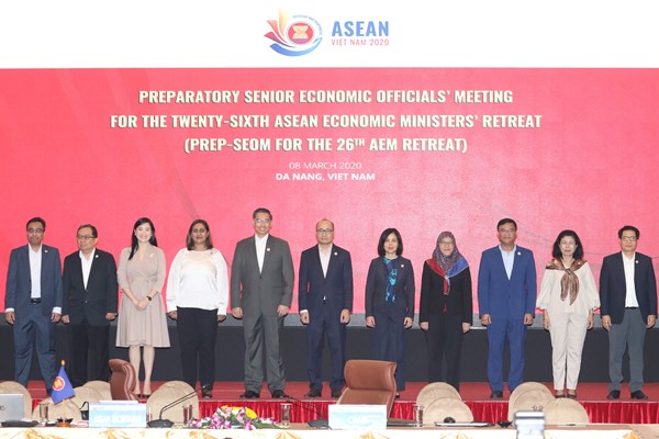 Họp trù bị cho Hội nghị Bộ trưởng Kinh tế ASEAN hẹp lần thứ 26 - Anh 2