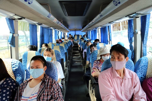 Hà Nội: Bến xe Giáp Bát đìu hiu trước kỳ nghỉ lễ 30.4 - Anh 10
