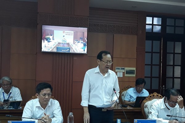 Vụ máy xét nghiệm Realtime-PCR hơn 7,23 tỉ ở Quảng Nam: Hạ giá còn 4,853 tỉ đồng, Giám đốc Sở Y tế... bật khóc - Anh 1