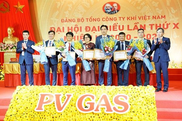 Đảng bộ PV GAS tổ chức thành công Đại hội Đại biểu lần X, nhiệm kỳ 2020 – 2025 - Anh 2