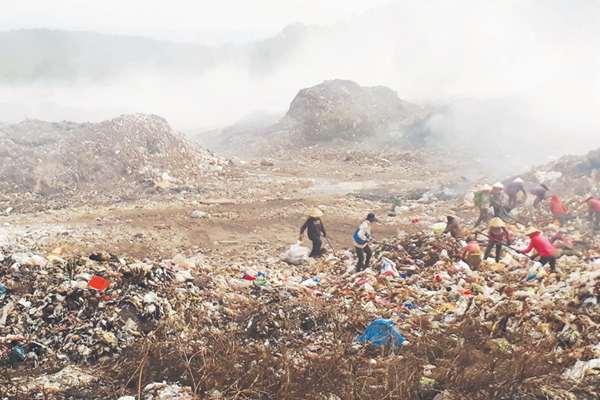 Nhà máy xử lý rác thải ở Kon Tum: Có cũng như không - Anh 1